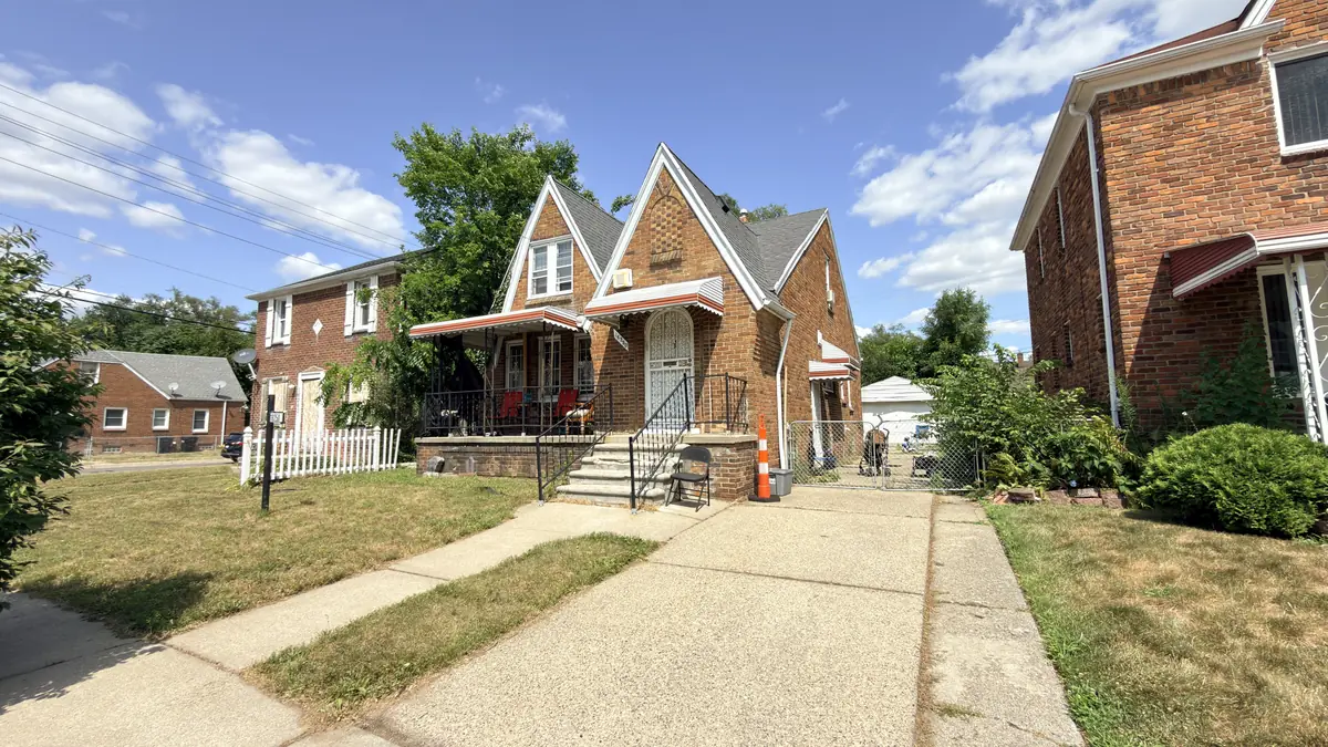 16250 Stansbury — exterior from the street