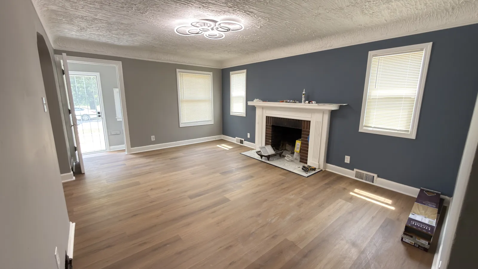9817 Somerset — living room with fireplace