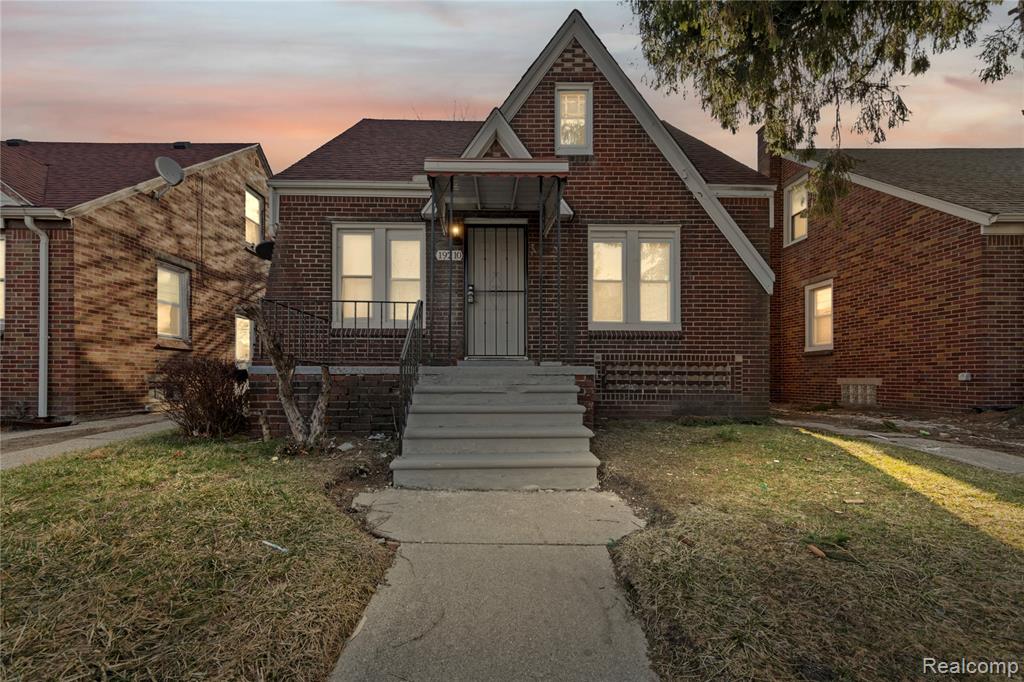 19210 Conley — exterior